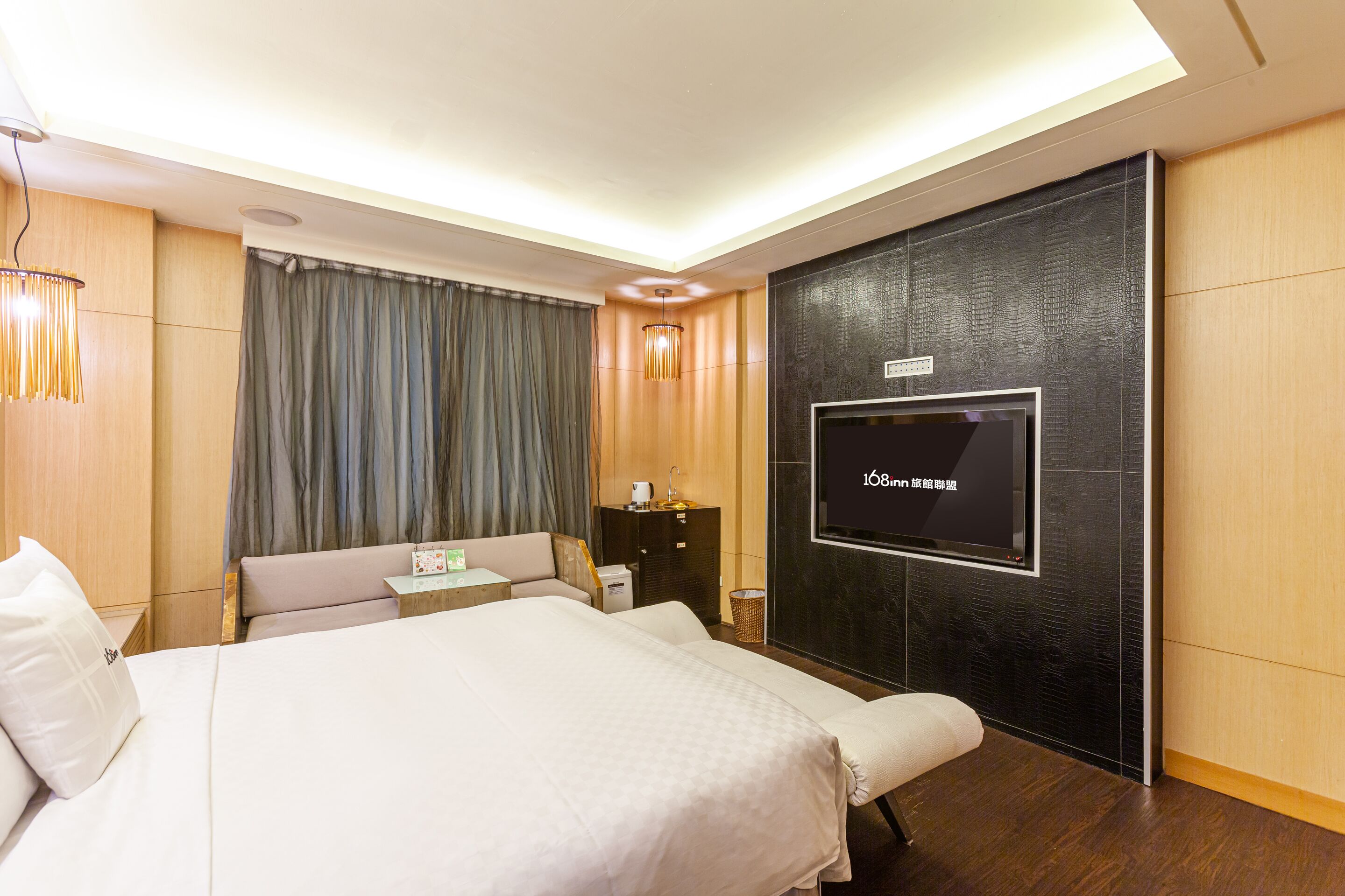 classic double room | free minibar, individually decorated, desk, blackout curtains