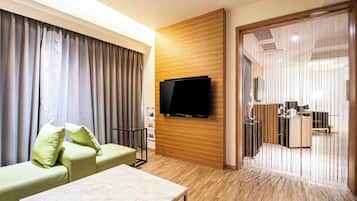 Habitación cuádruple Deluxe | 2 dormitorios, ropa de cama de alta calidad, minibar y escritorio
