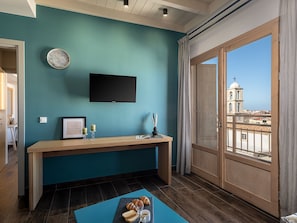 Suite, 1 Bedroom | Down comforters, in-room safe, desk, laptop workspace - Elia Bettolo (Chania)