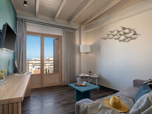 Suite, 1 Bedroom | Down comforters, in-room safe, desk, laptop workspace - Elia Bettolo (Chania)