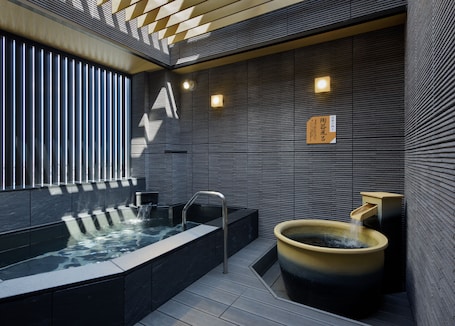 Public bath. APA Hotel Shinjuku Kabukicho Tower