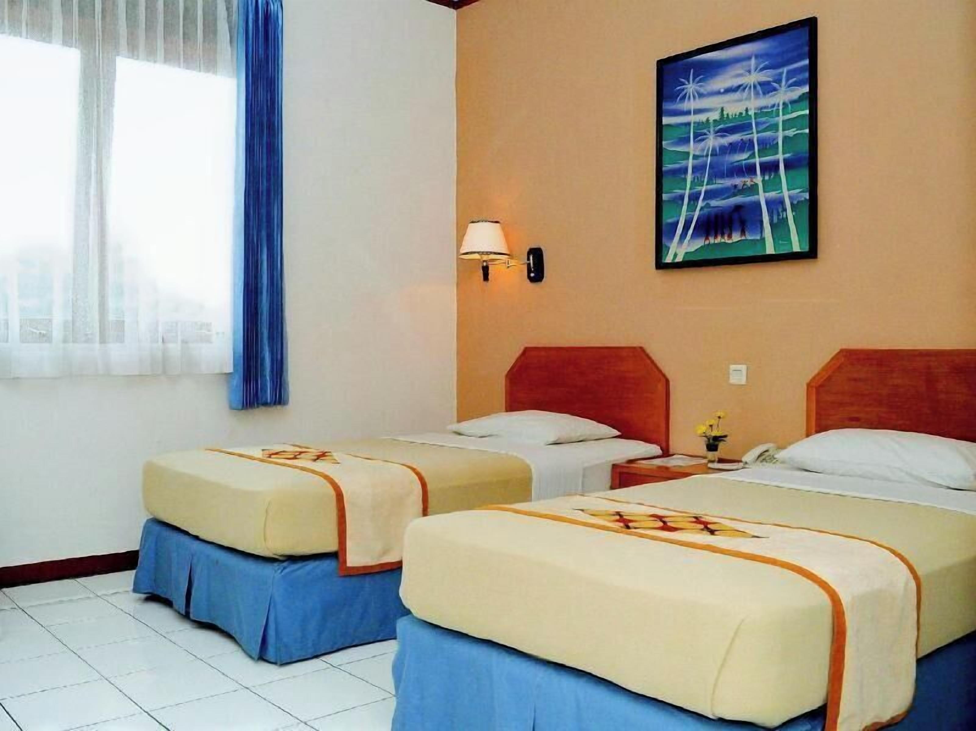 Articles gratuits dans le mini-bar, coffres-forts dans les chambres