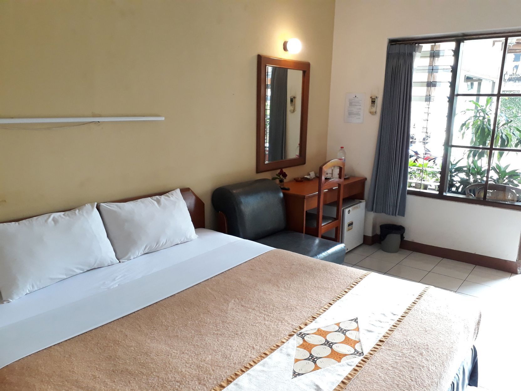 Articles gratuits dans le mini-bar, coffres-forts dans les chambres