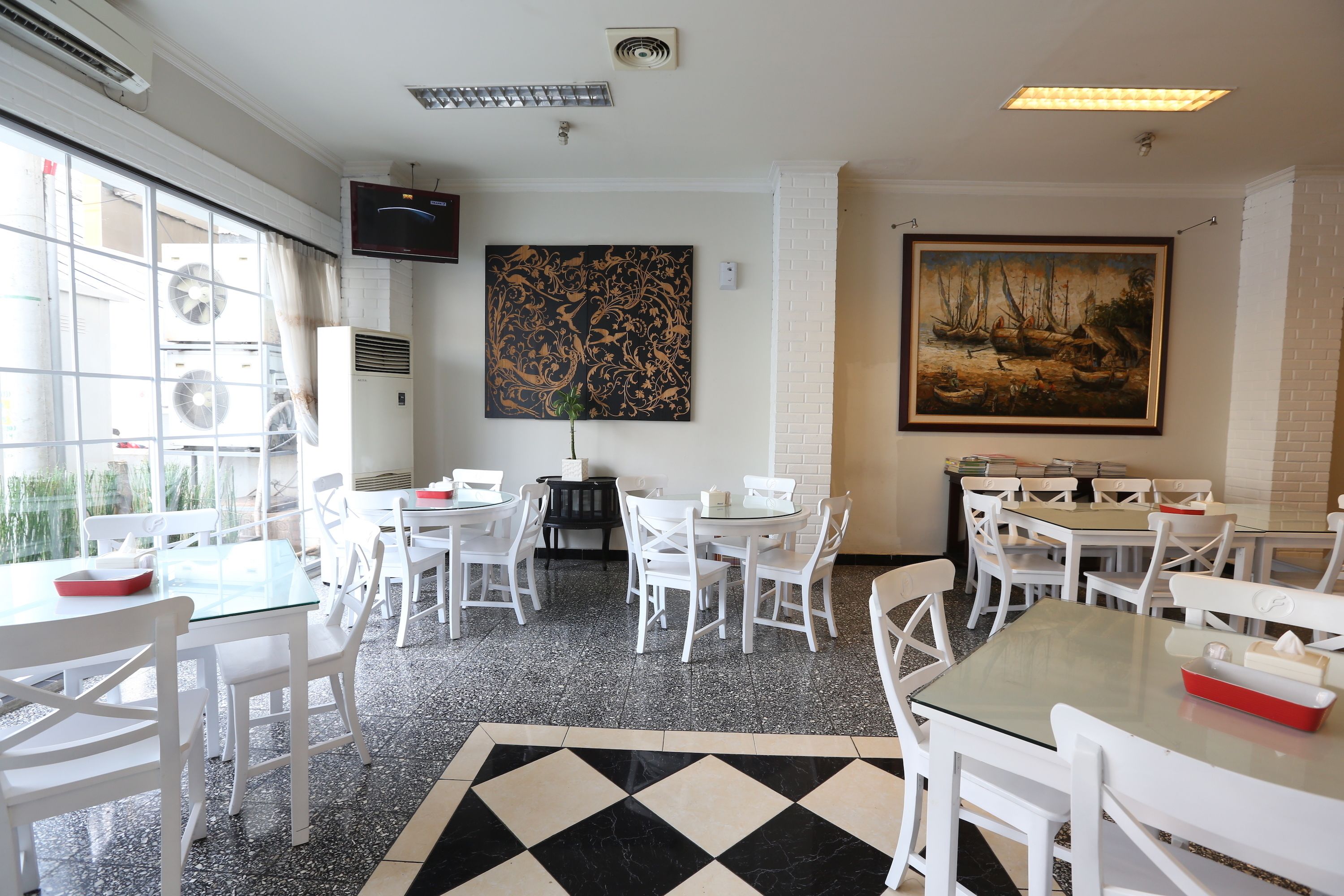 Foto - F Hotel Jakarta