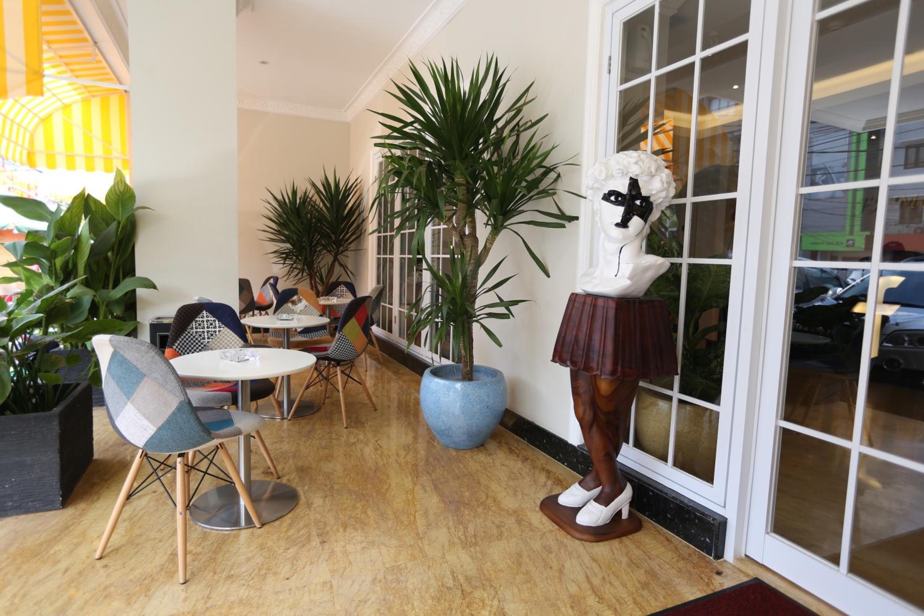 Foto - F Hotel Jakarta