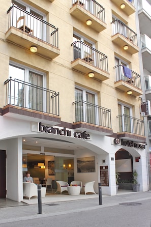 Property entrance - Hotel Norai (Lloret de Mar)