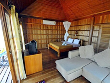 Thiw Son Beach Resort - view 2