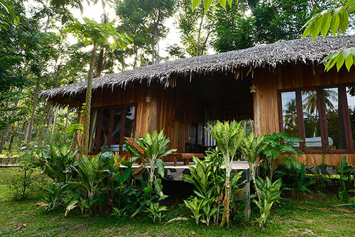 Deluxe Hill Top | 1 bedroom, in-room safe, desk, free WiFi