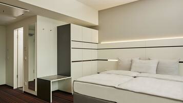 Superior Double Room | Hypo-allergenic bedding, free minibar, in-room safe, desk