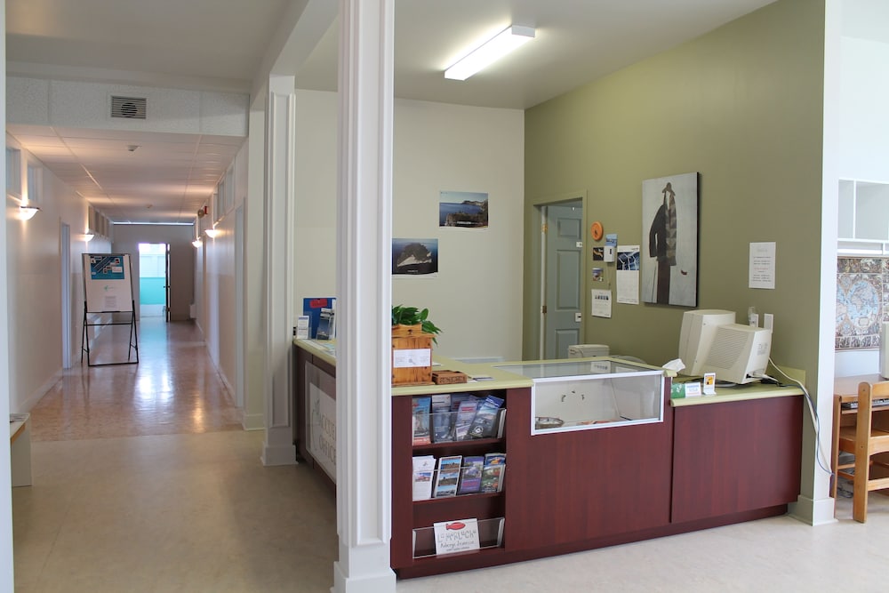 Auberge la Petite Ecole de Forillon by null