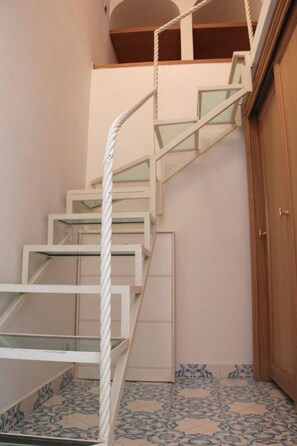 Apartment, 2 Schlafzimmer, Terrasse (Certosa) | 1 Schlafzimmer, kostenloses WLAN