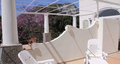 Capri Apartments