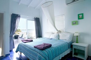 1 Bedroom Ocean Front Apartment