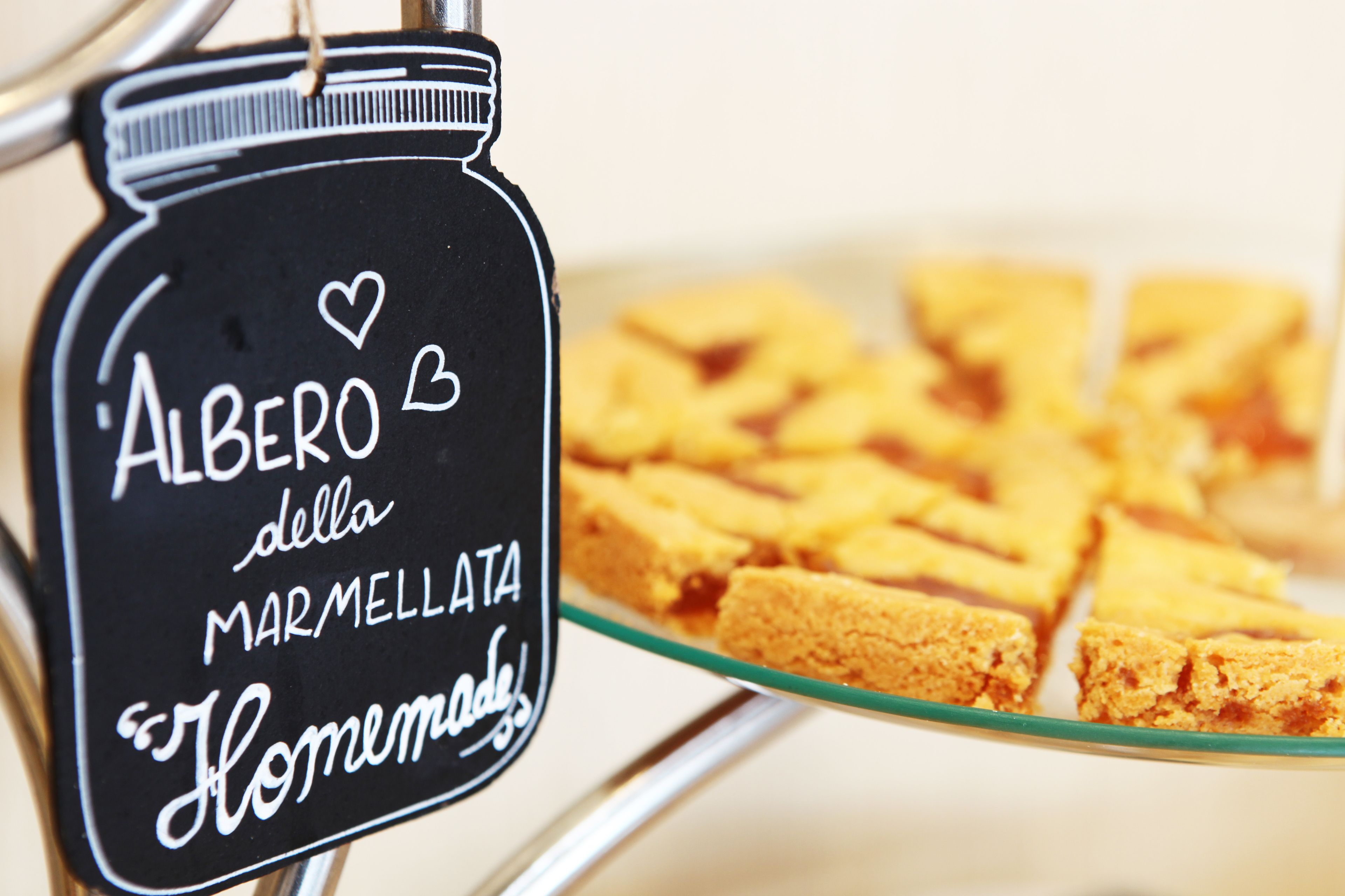 daily buffet breakfast (eur 8.00 per person)