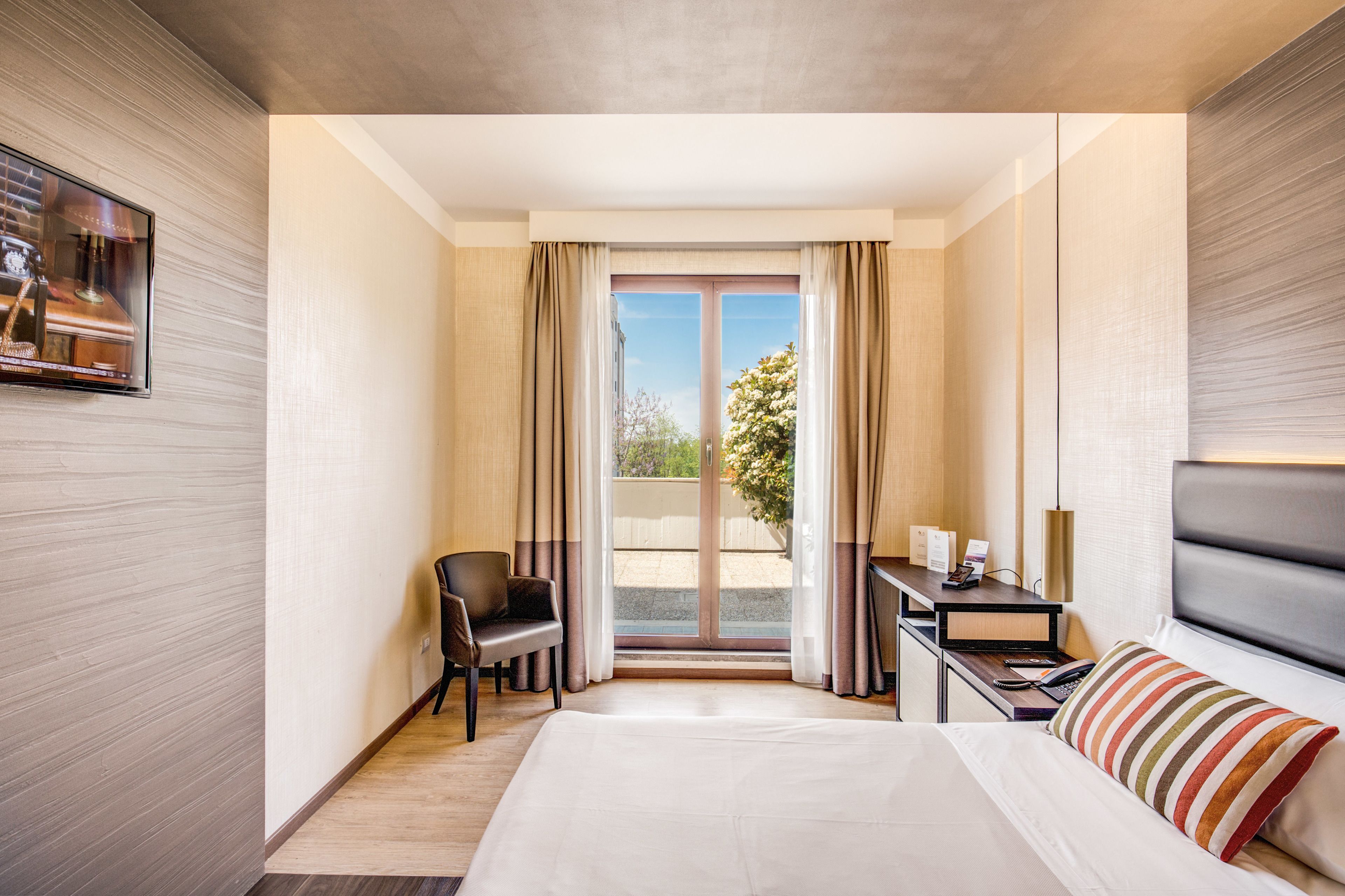 in-room safe, desk, blackout curtains, soundproofing