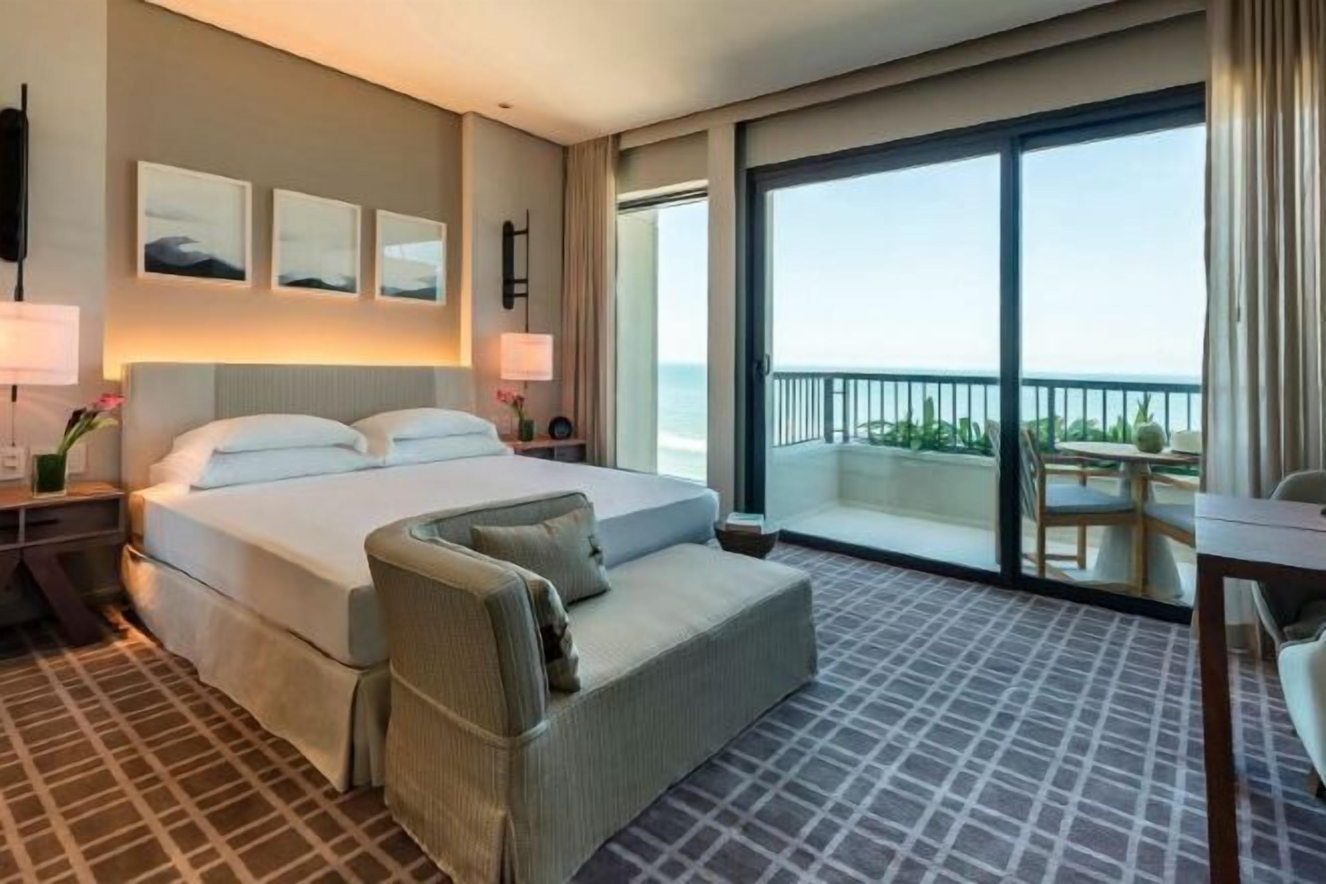 In-room safe, desk, blackout drapes, soundproofing