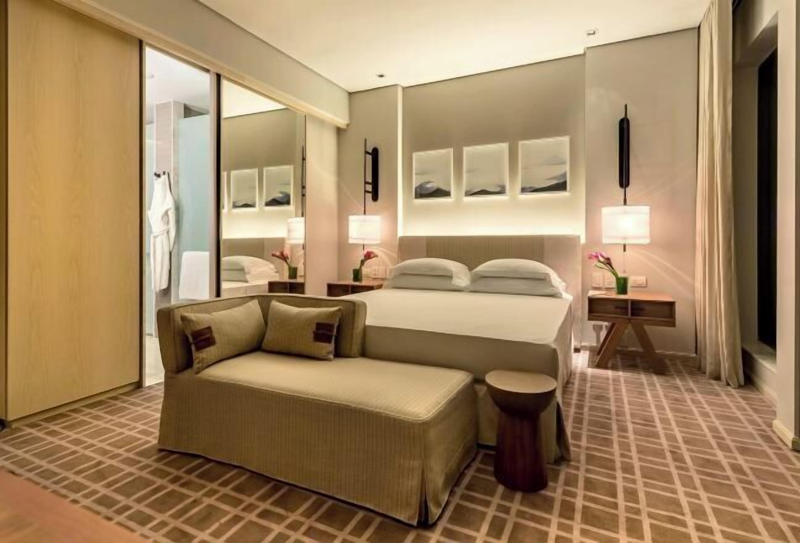 In-room safe, desk, blackout drapes, soundproofing