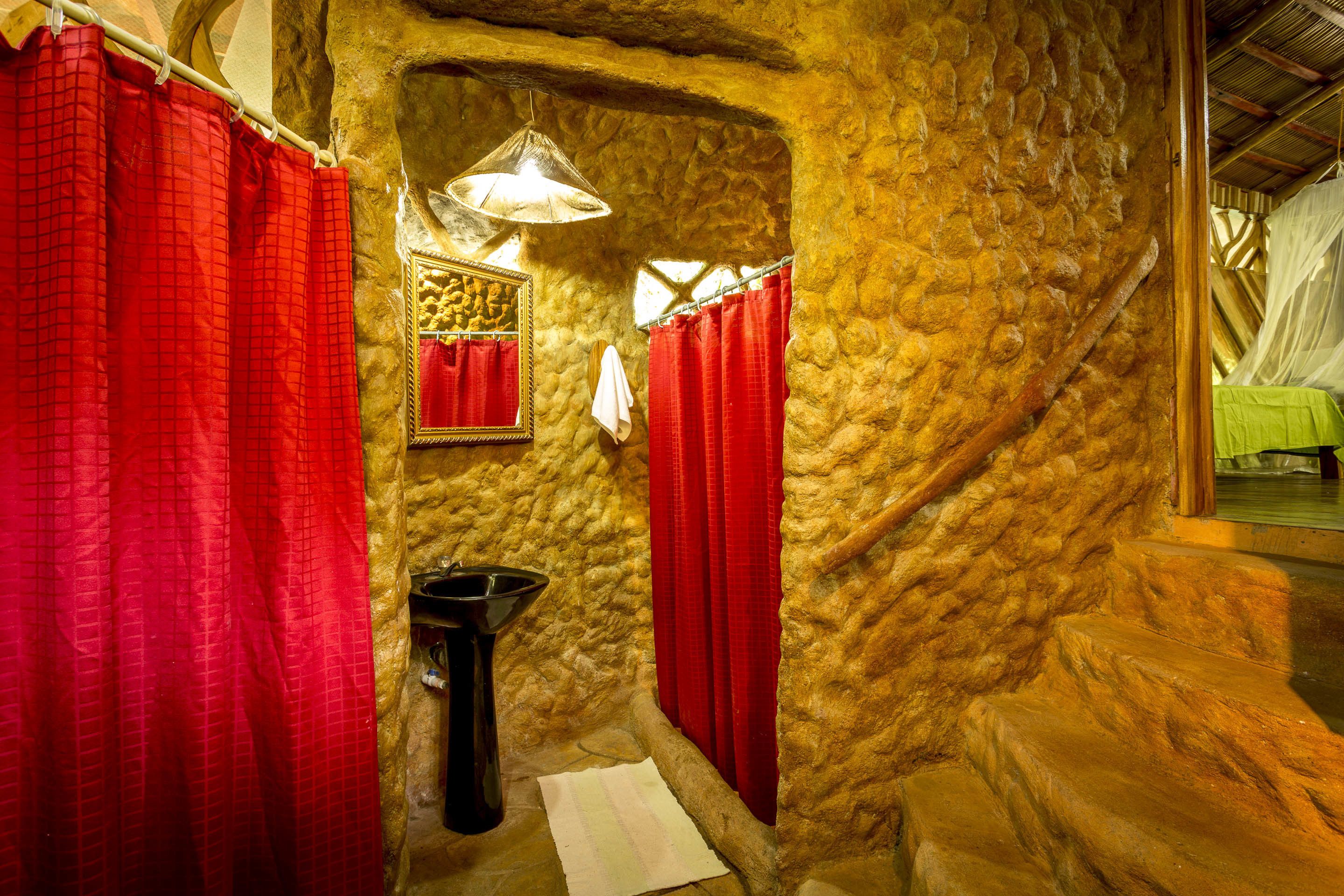 5 bed bungalow (1 queen & 4 single beds) | bathroom | shower, free toiletries, towels