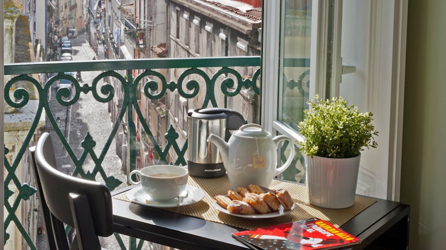 Lisbon Colours Bairro Alto Apartments