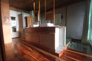 Exclusive-Bungalow, 1 King-Bett, Meerblick | Badezimmer