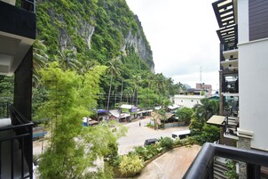 In-room safe, iron/ironing board, free WiFi