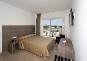 Enkeltrom | Safe på rommet, skrivebord, blendingsgardiner og wi-fi (inkludert)