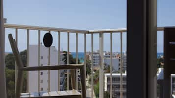 Minibar, in-room safe, desk, blackout drapes