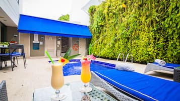 Alberca al aire libre