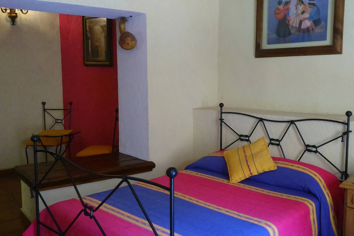 Kamar Double | Brankas, meja kerja, setrika/meja setrika, dan tempat tidur bayi gratis