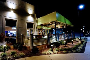 Exterior - Z Loft Extended Stay Hotel (St. Robert)