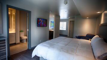 1 bedroom, premium bedding, down comforters, in-room safe