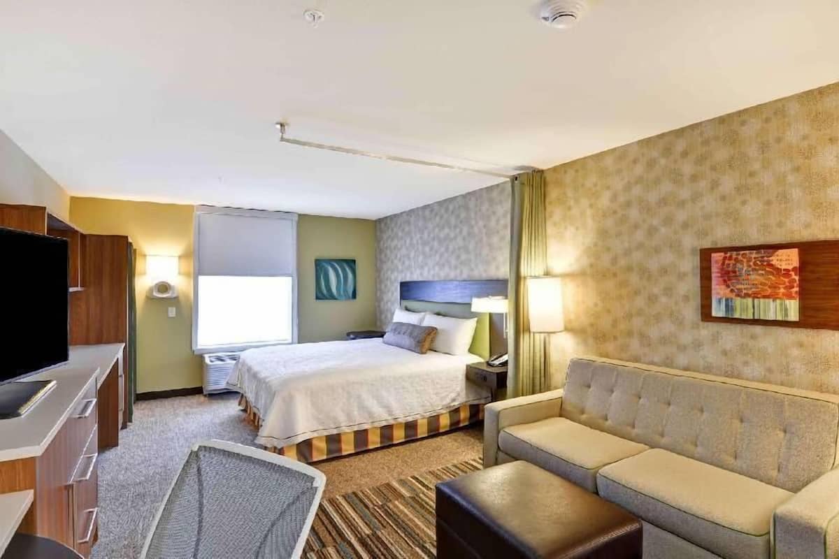 Blackout drapes, iron/ironing board, free WiFi, bed sheets