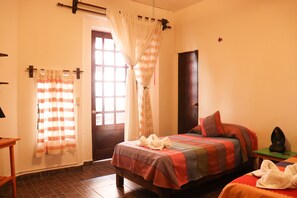 Tremannsrom – standard | Wi-fi (inkludert) og sengetøy