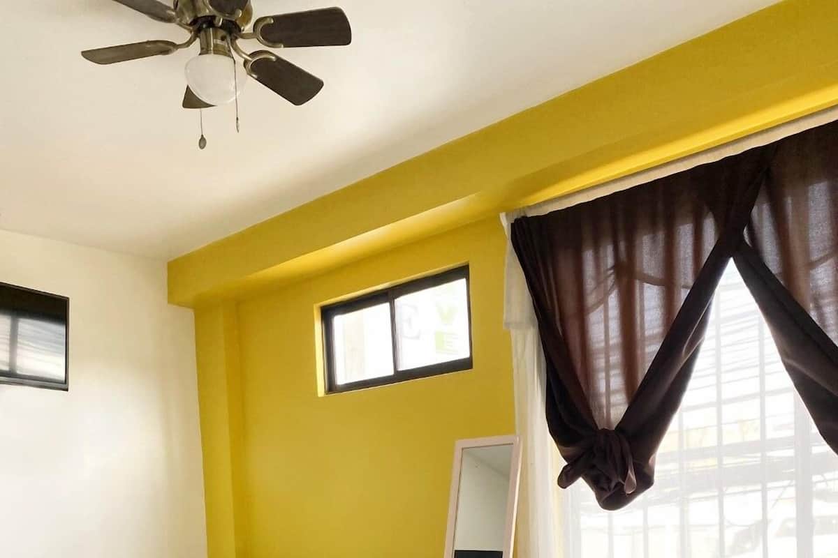 Standard Quadruple Room, 1 Bedroom | Seterika/papan seterika, Wi-fi percuma, cadar katil
