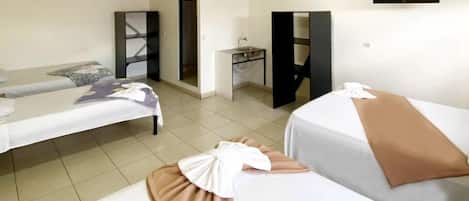 Chambre Quadruple Standard, 1 chambre