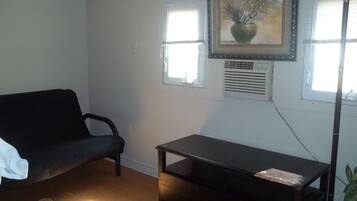 Cottage, 2 Bedrooms | Living room | TV