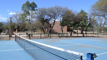 Tennis court