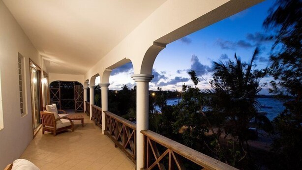 Unclassified image, 1 of 20, button - Seawater Villa (Island Harbour)