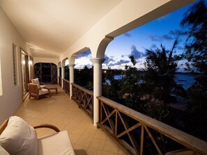 Balcony - Seawater Villa (Island Harbour)