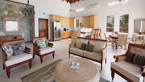 Unclassified image, 5 of 20, button - Seawater Villa (Island Harbour)