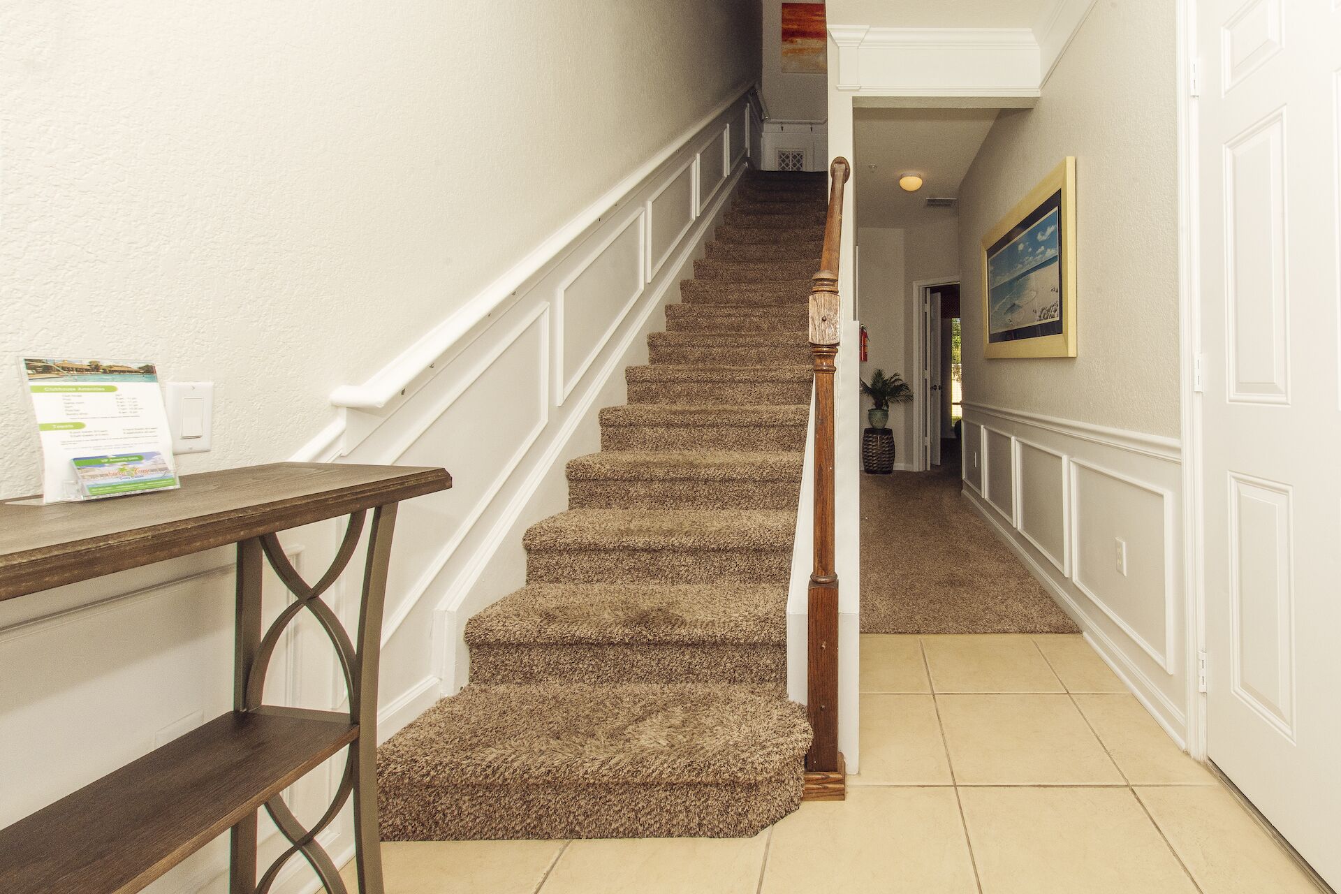 2 bedrooms, individually decorated, individually furnished