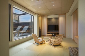 Premium Twin Room, 2 Bedrooms, Bathtub | In-room safe, free WiFi, bed sheets - Shibu Onsen Sakaeya (Yamanouchi)