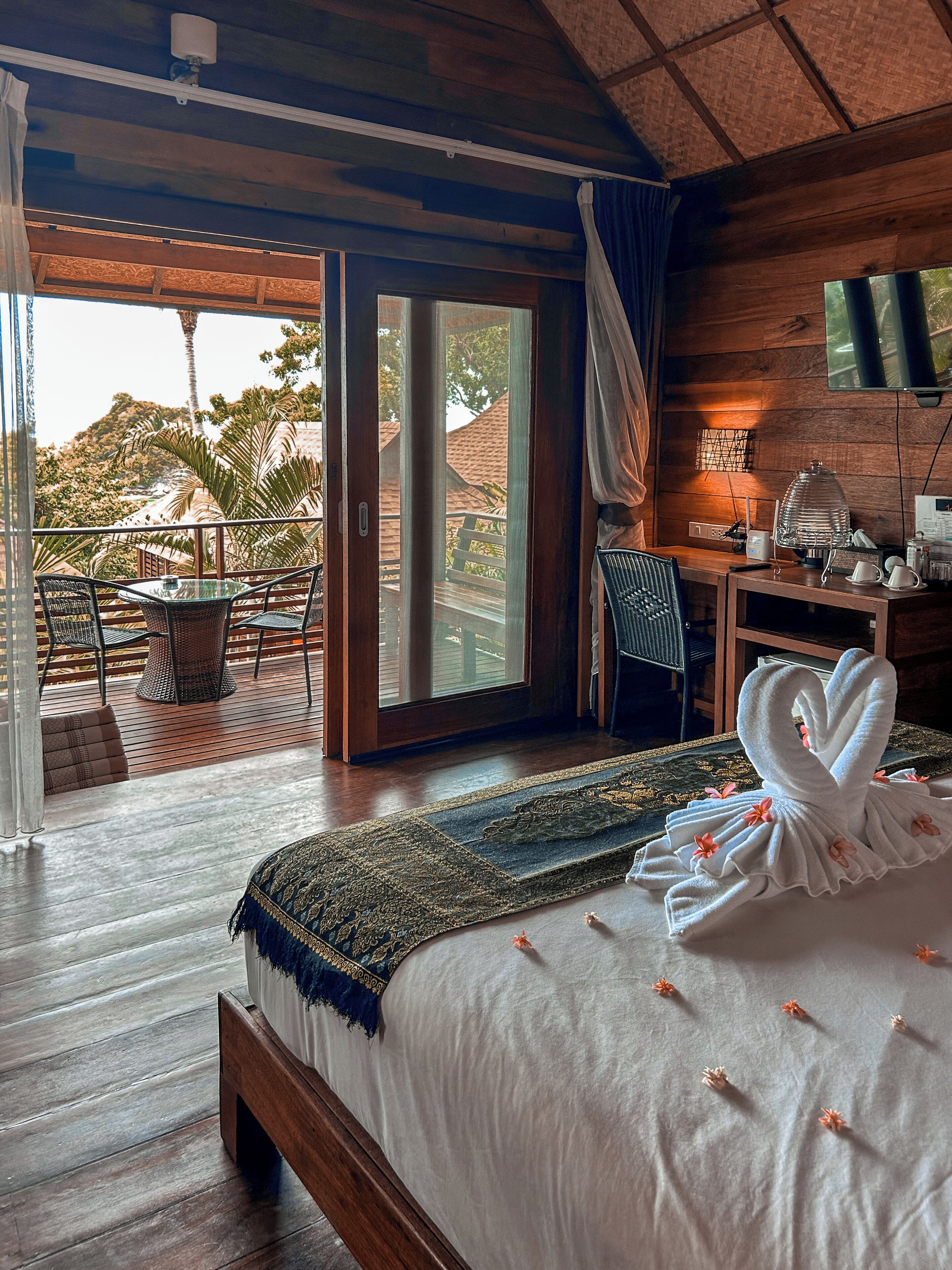 Bungalow (Grandview) | Coffres-forts dans les chambres, bureau