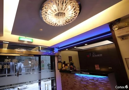 Recepción. Fuchia Hotel