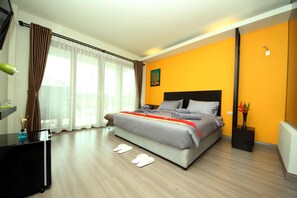 Quarto superior | Cofres nos quartos, escrivaninha, camas extras/dobráveis (sobretaxa)