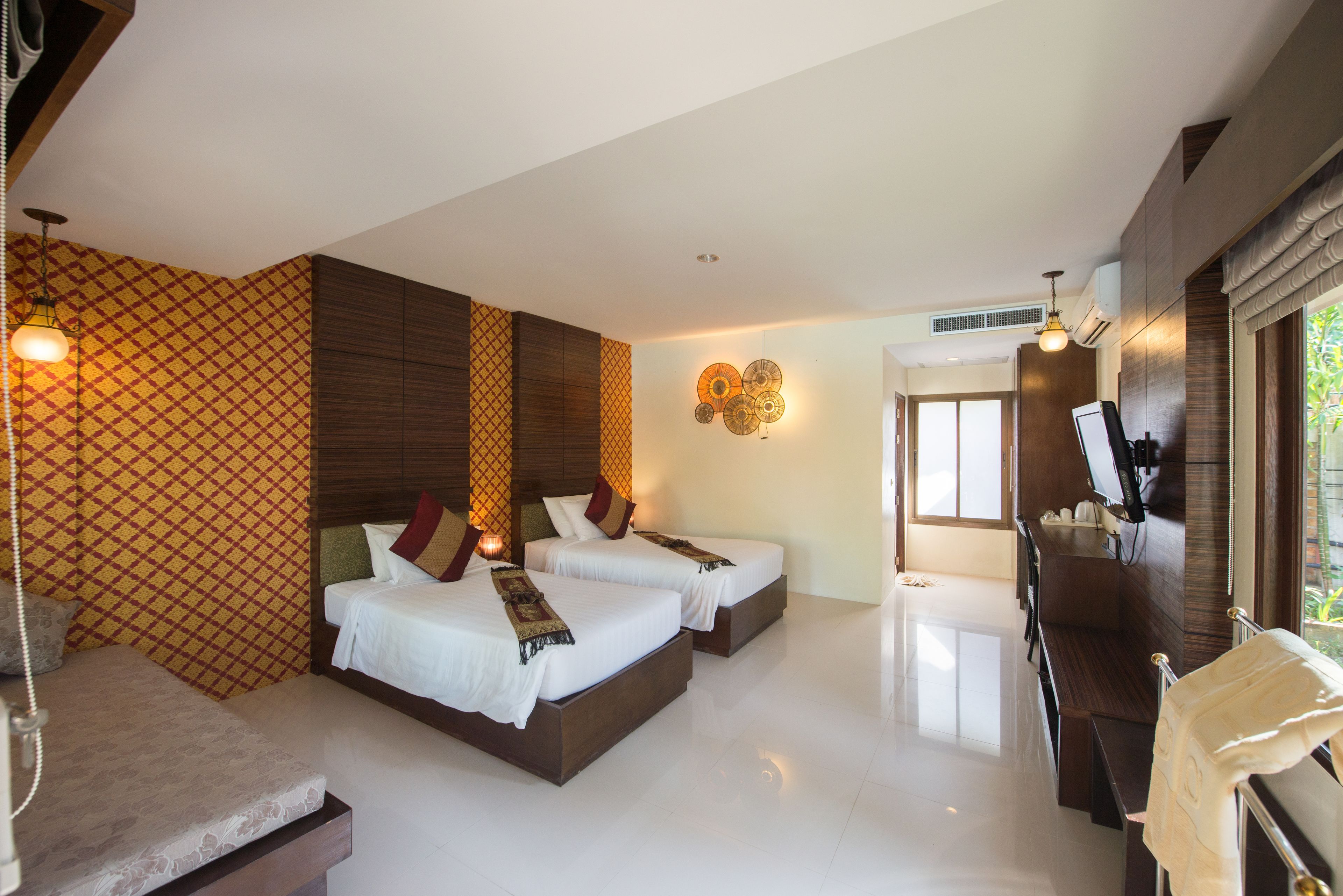 deluxe room, 2 single beds, pool view | premium bedding, minibar, in-room safe, desk