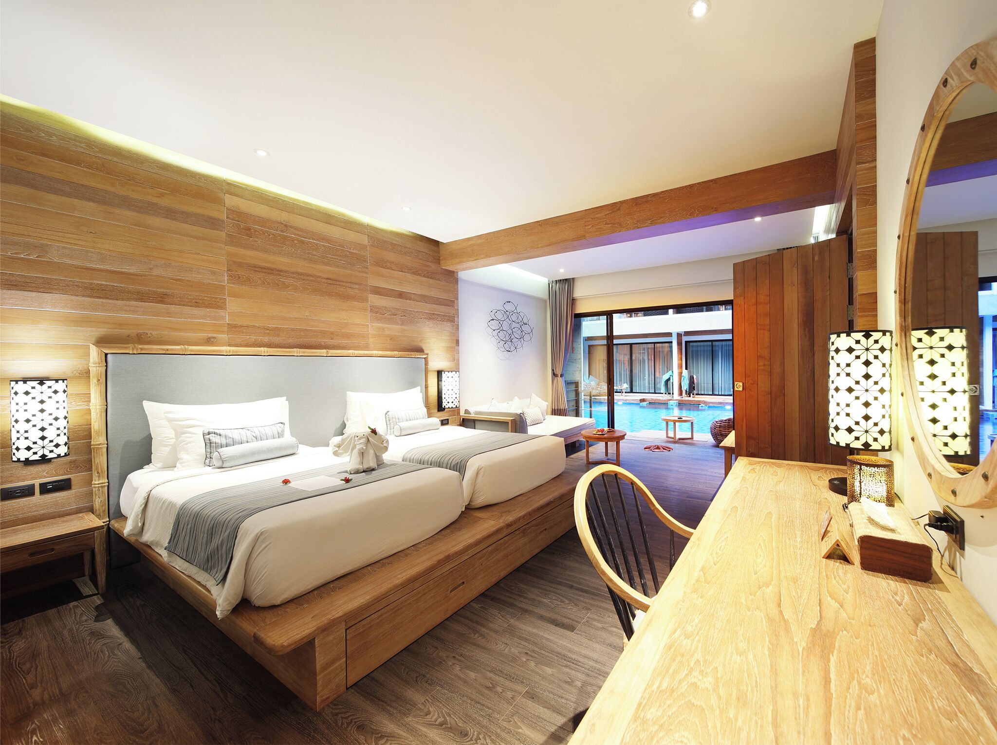 Superior Pool Access Twin Room | เครื่องนอนป้องกันสารก่อภูมิแพ้, มินิบาร์, ตู้นิรภัยในห้องพัก, โต๊ะทำงาน