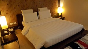 1 bedroom, in-room safe, desk, rollaway beds - Manhattan Suites Inn (Dumaguete)