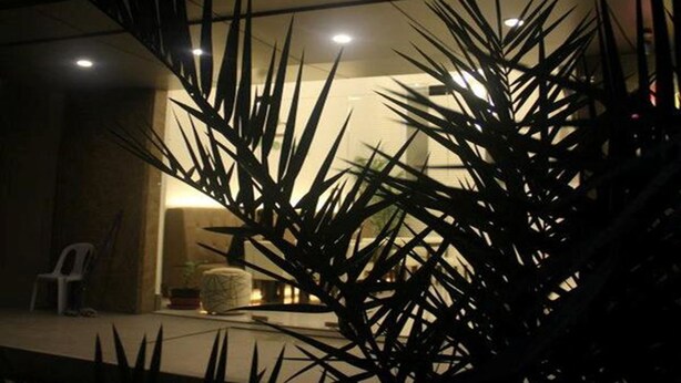 Exterior detail - Manhattan Suites Inn (Dumaguete)