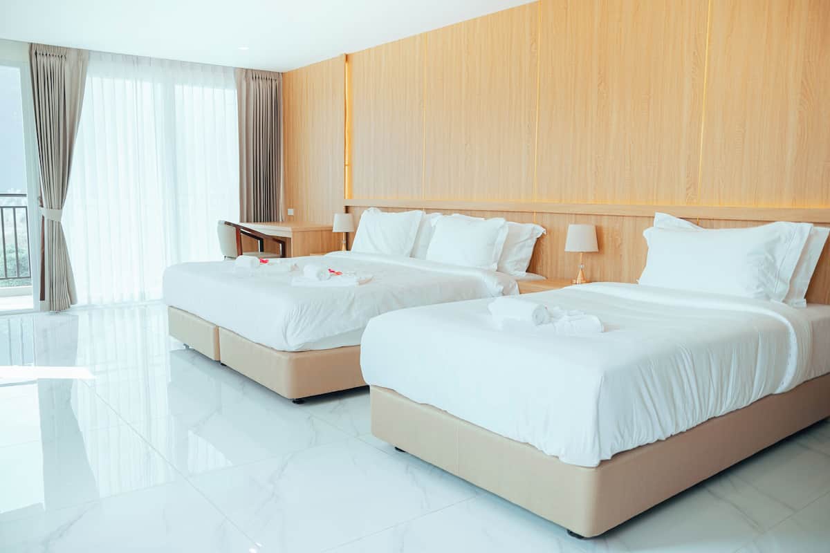 1 habitación, ropa de cama de alta calidad y minibar